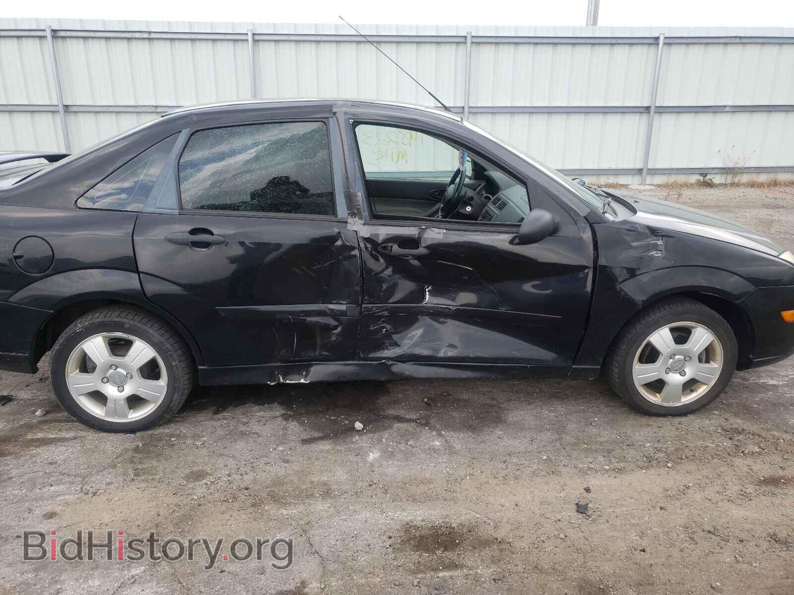 2007 FORD FOCUS - VIN: 1FAHP34N77W246269 - Фото 9