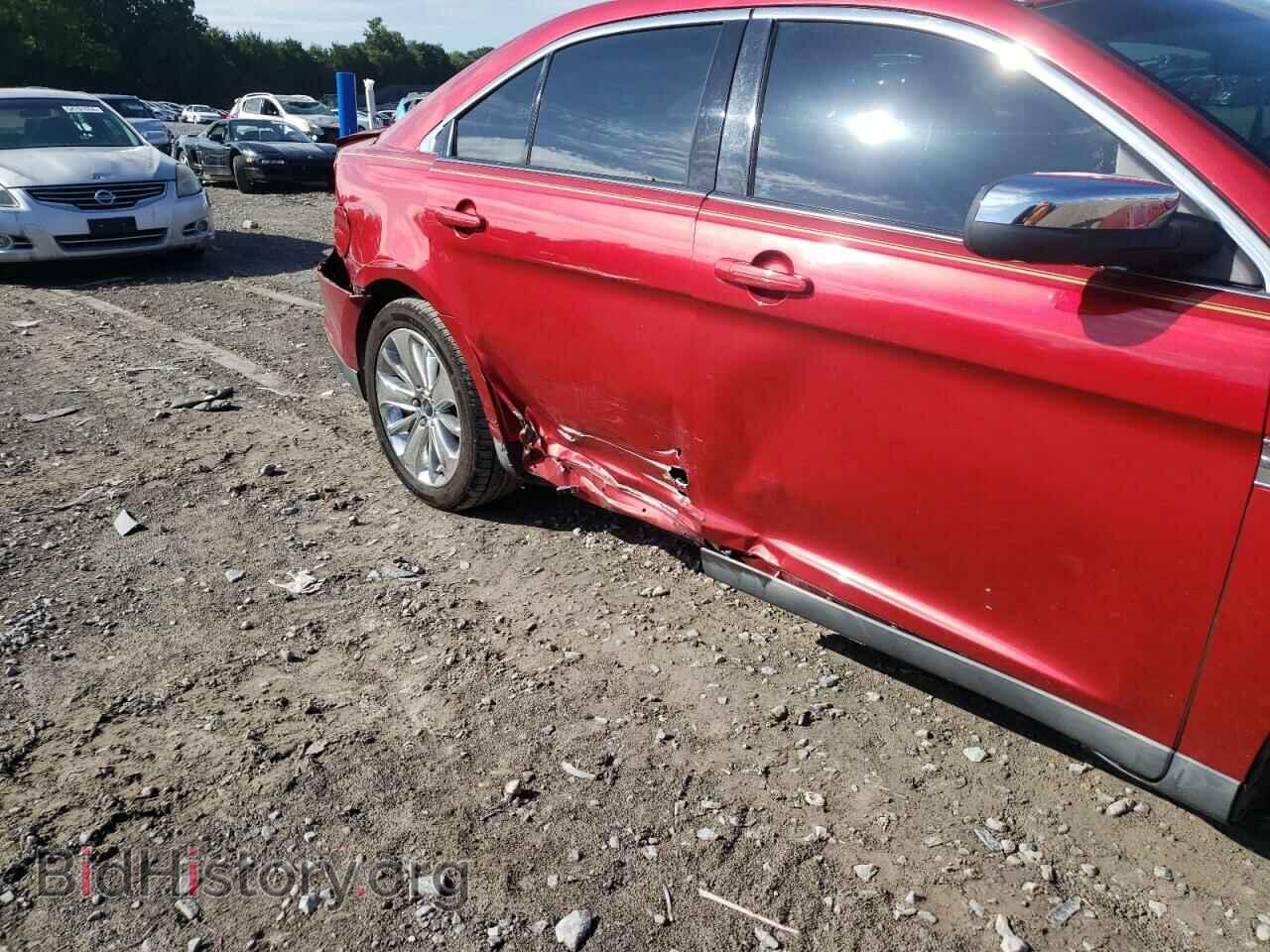 2011 FORD TAURUS - VIN: 1FAHP2FW6BG111027 - Фото 9