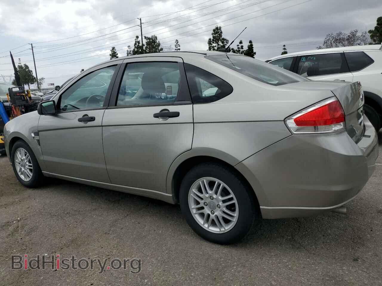 2008 FORD FOCUS - VIN: 1FAHP35N38W190539 - Фото 2
