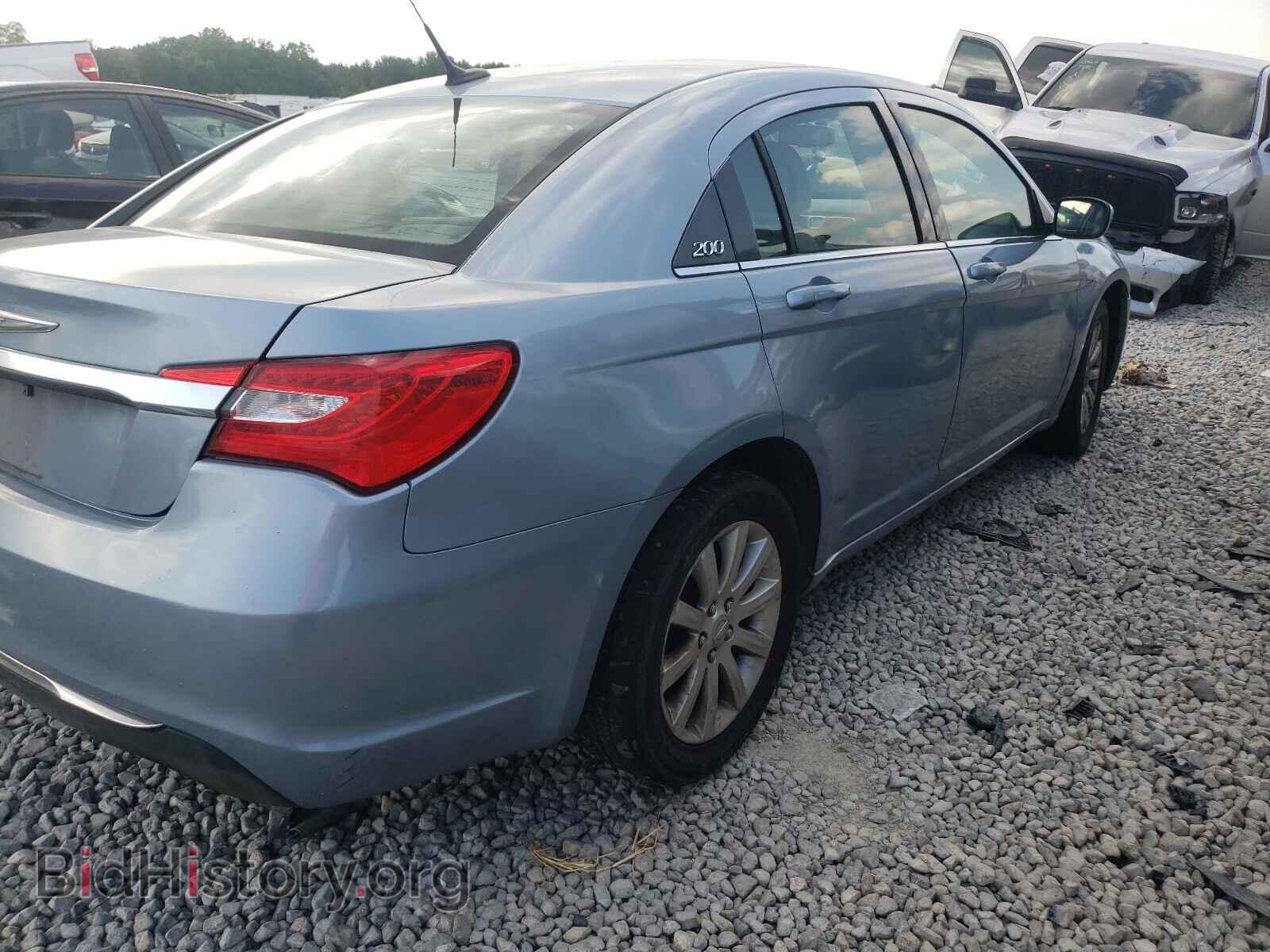 2013 CHRYSLER 200 - VIN: 1C3CCBBB3DN592389 - Photo 4