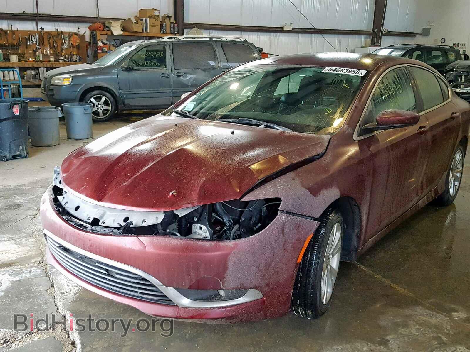 2015 CHRYSLER 200 - VIN: 1C3CCCAB2FN757584 - Photo 2