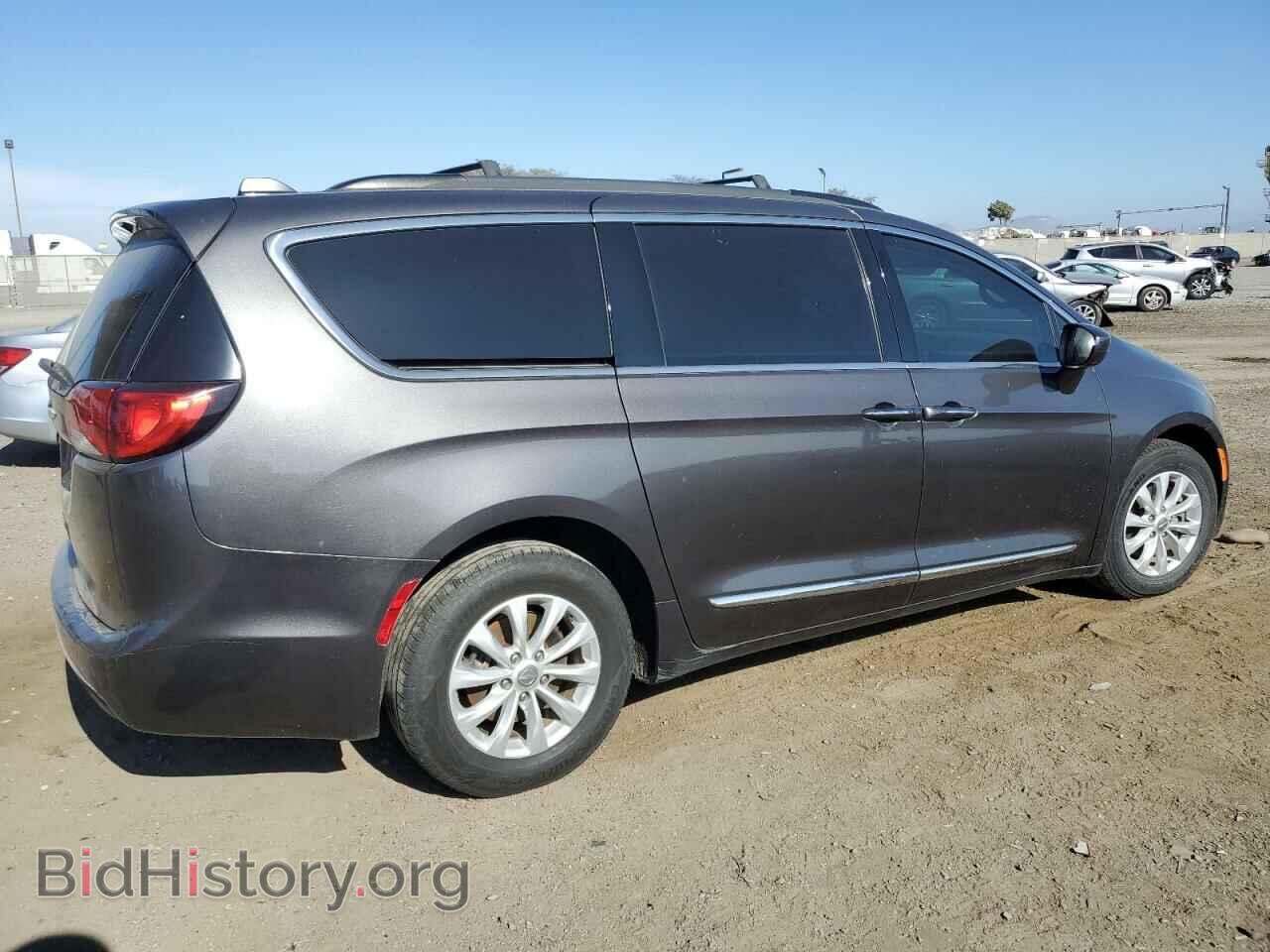 2017 CHRYSLER PACIFICA - VIN: 2C4RC1BG7HR540557 - Фото 3