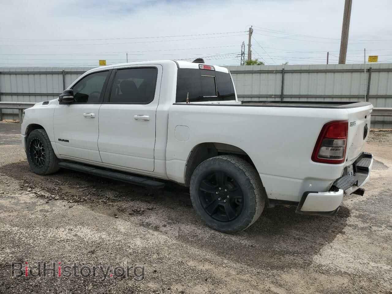 2021 RAM 1500 - VIN: 1C6SRFFT8MN586451 - Фото 2