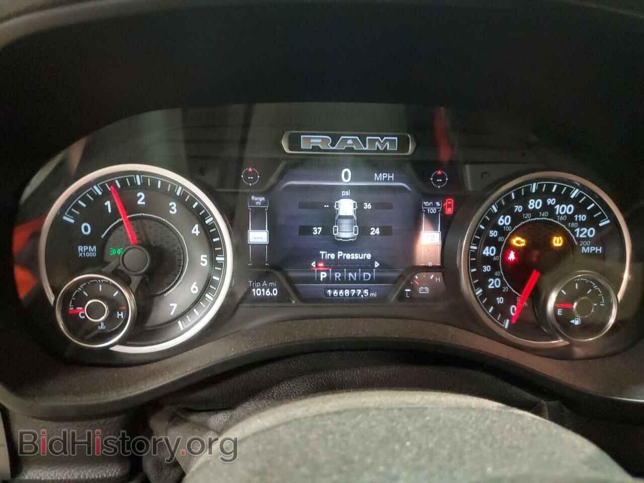 2021 RAM 1500 - VIN: 1C6SRFFT8MN586451 - Фото 9