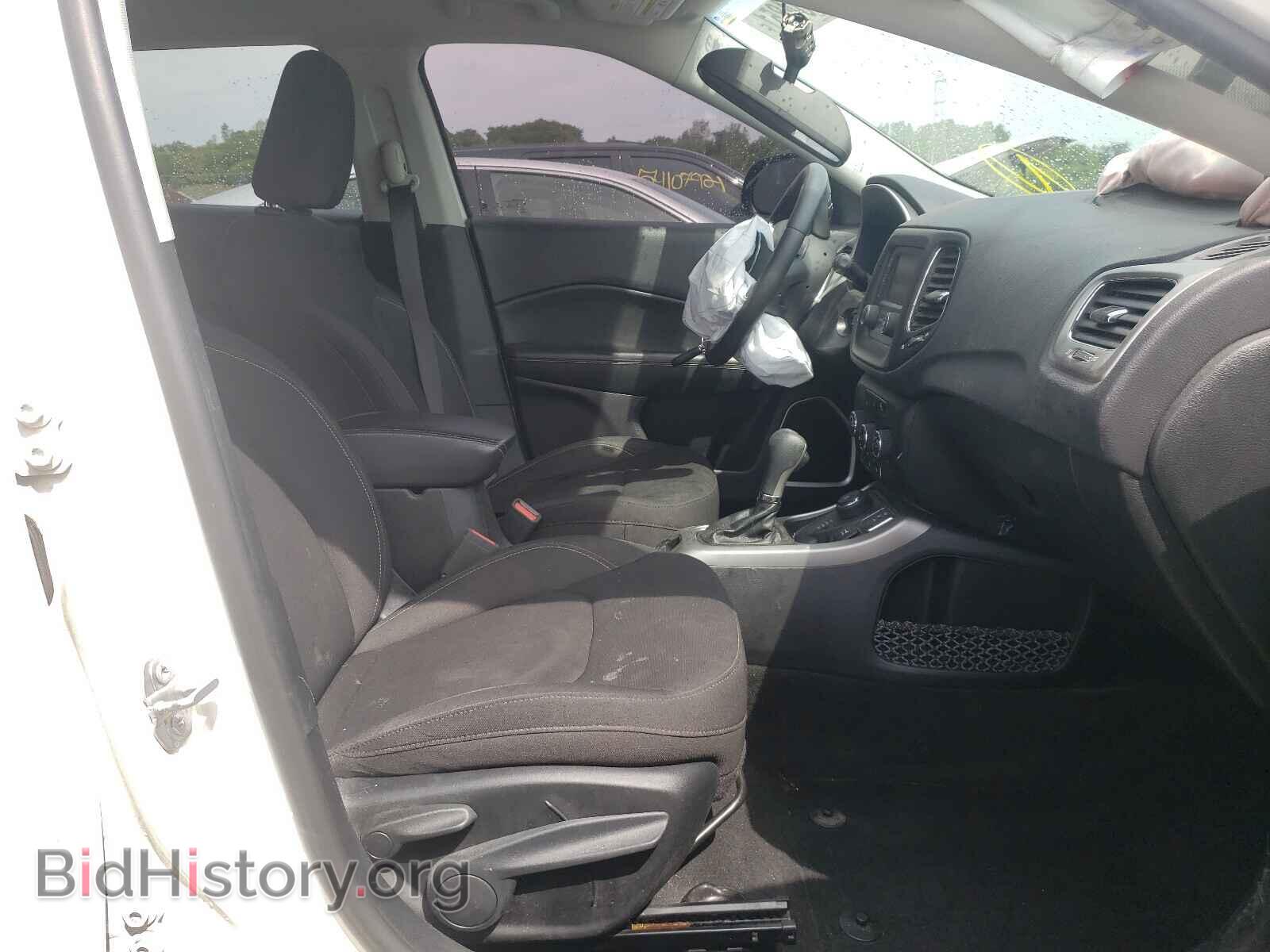 2017 JEEP COMPASS - VIN: 3C4NJDAB9HT642418 - Фото 5