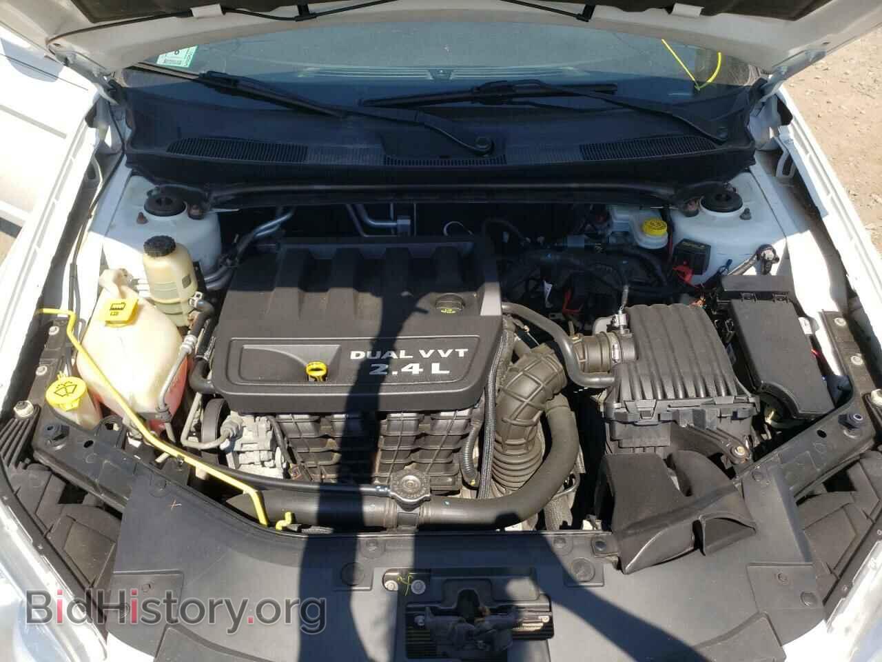 2011 CHRYSLER 200 - VIN: 1C3BC2EB6BN586185 - Фото 7