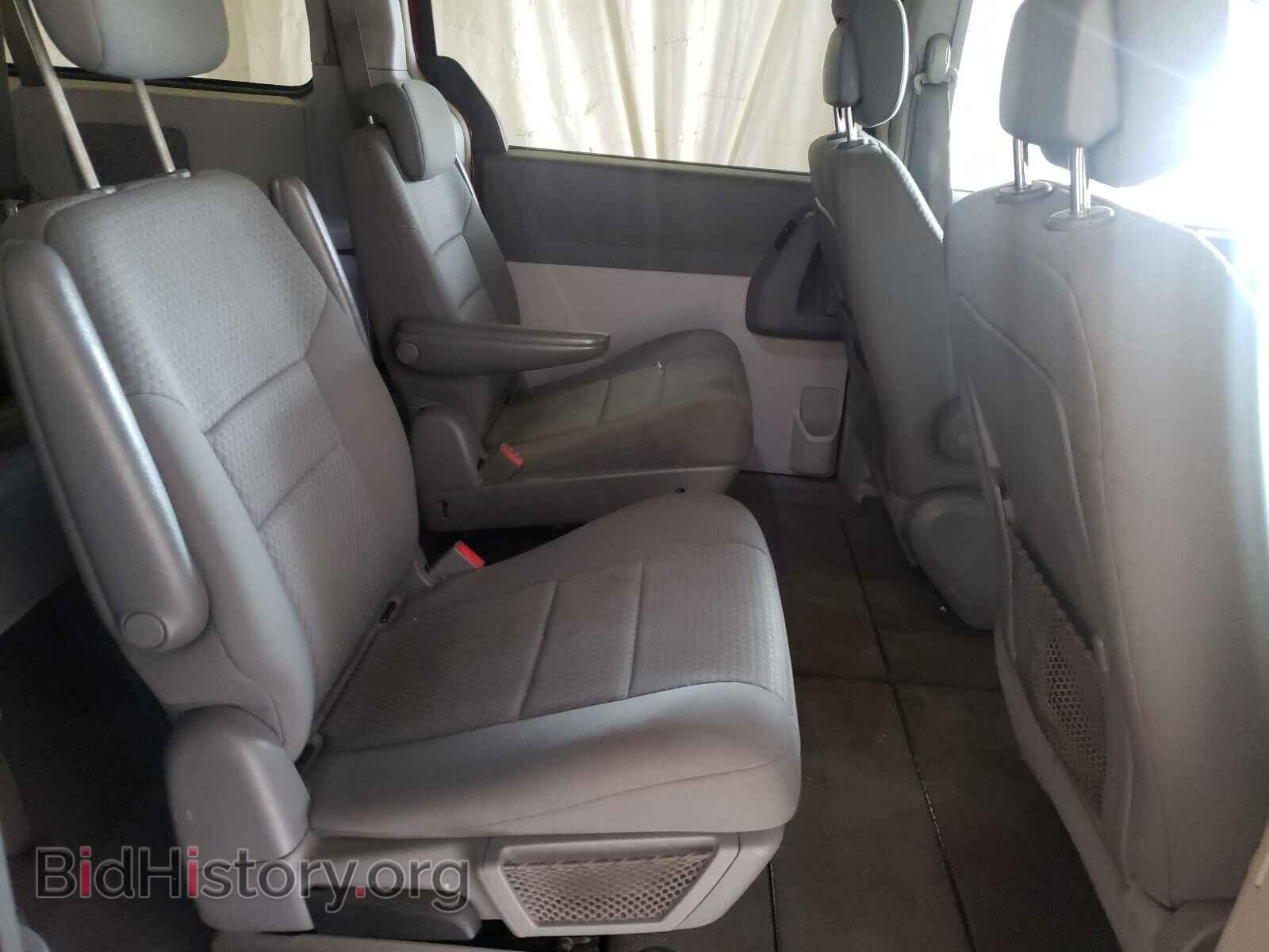 2010 CHRYSLER MINIVAN - VIN: 2A4RR5D18AR357876 - Фото 6