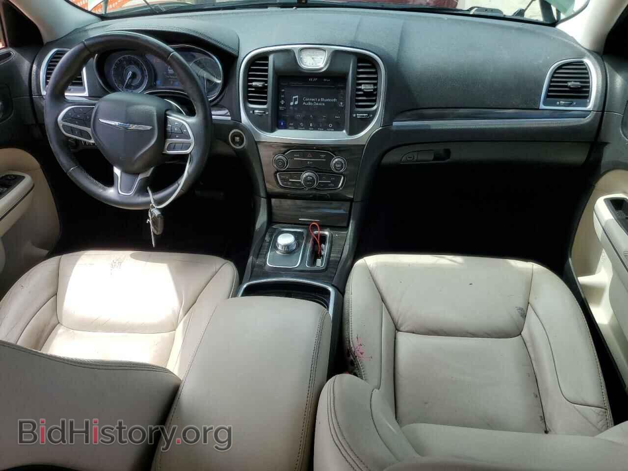 2018 CHRYSLER 300 - VIN: 2C3CCAAG3JH190982 - Фото 8