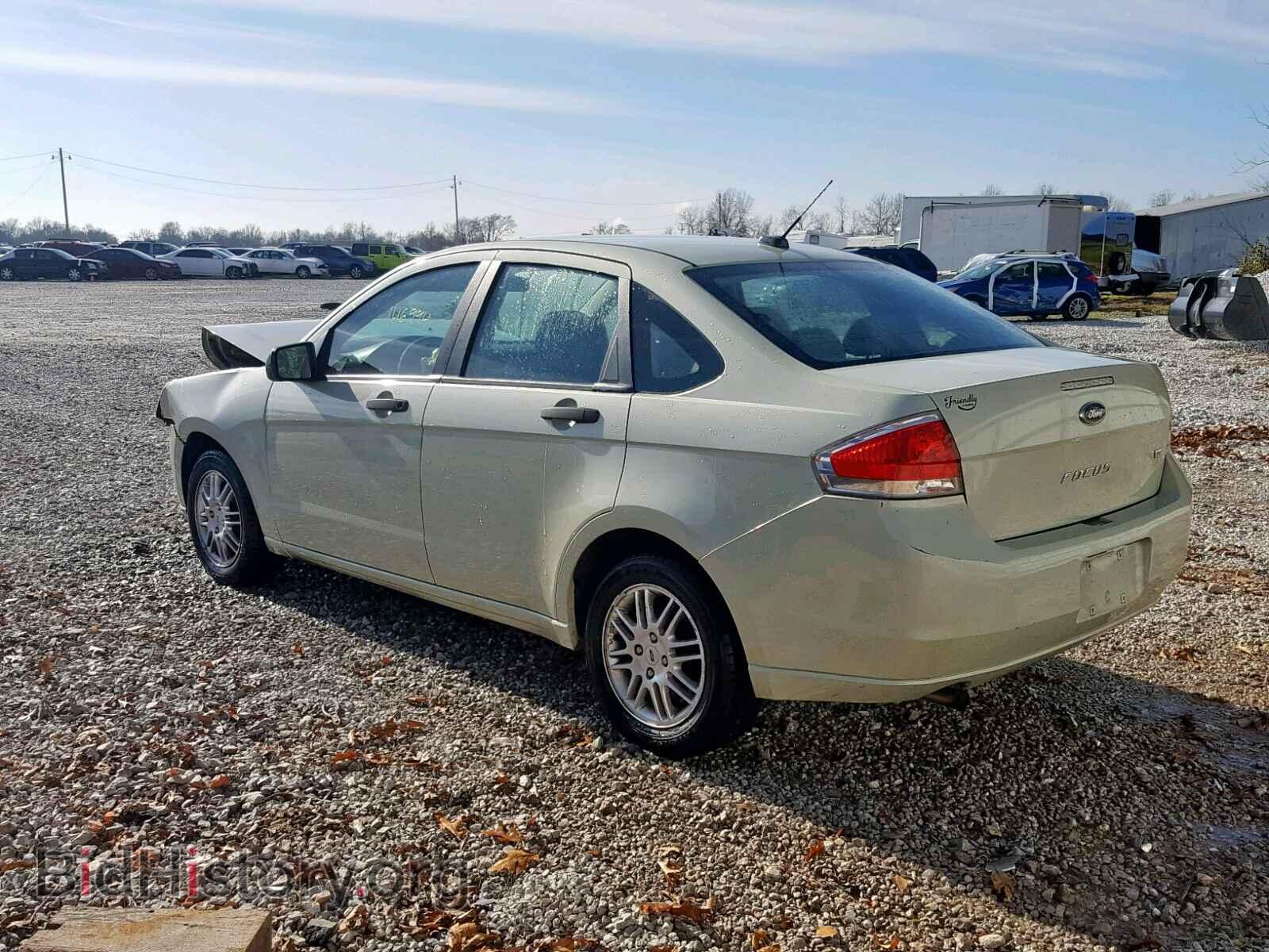 2010 FORD FOCUS - VIN: 1FAHP3FN3AW263946 - Фото 3