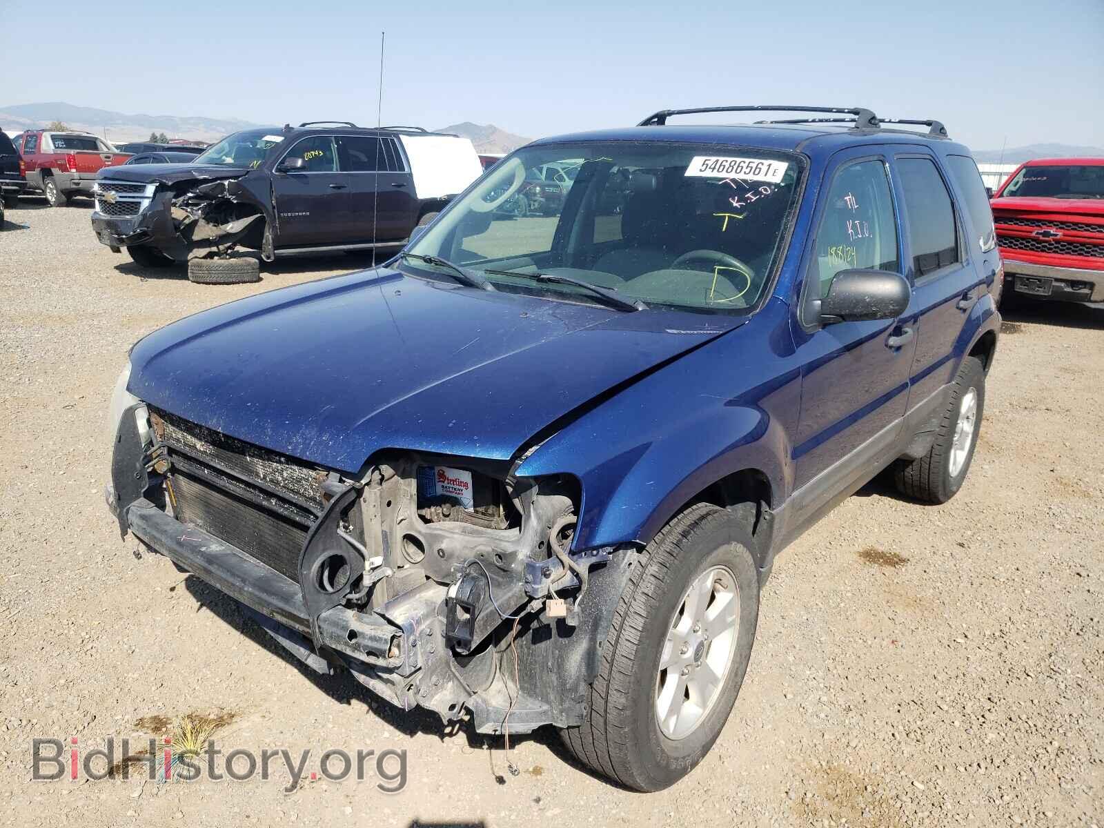 2007 FORD ESCAPE - VIN: 1FMYU93157KB77668 - Фото 2