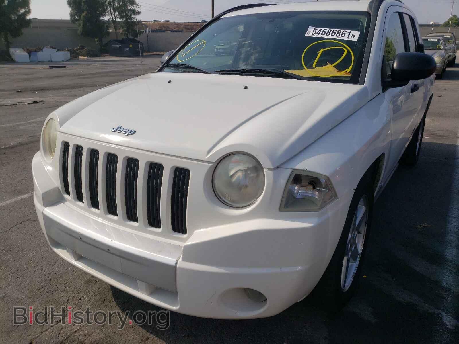 2007 JEEP COMPASS - VIN: 1J8FF57W77D195641 - Фото 2