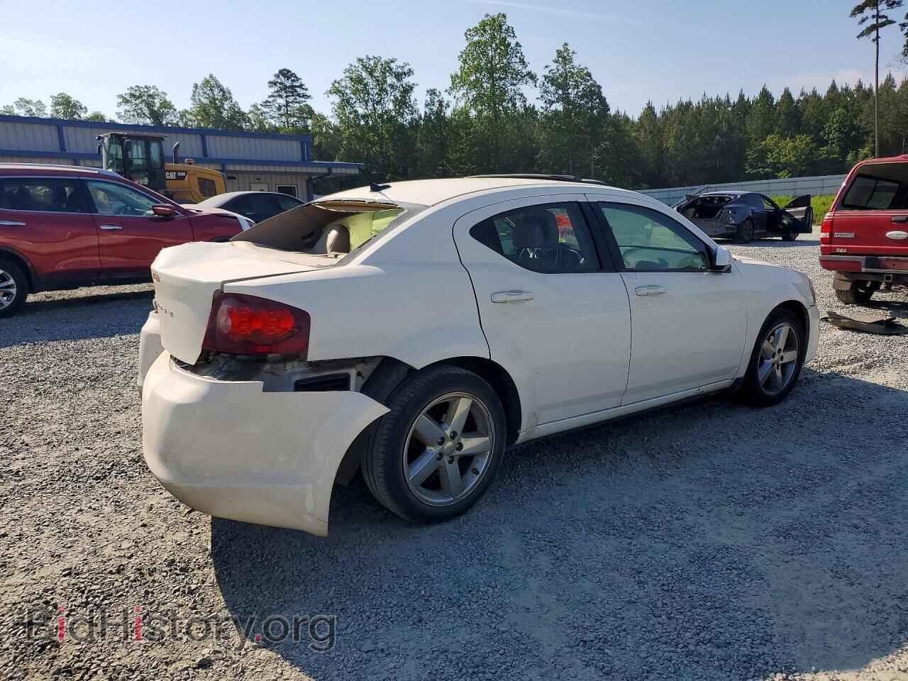 2011 DODGE AVENGER - VIN: 1B3BD2FG4BN506516 - Фото 3