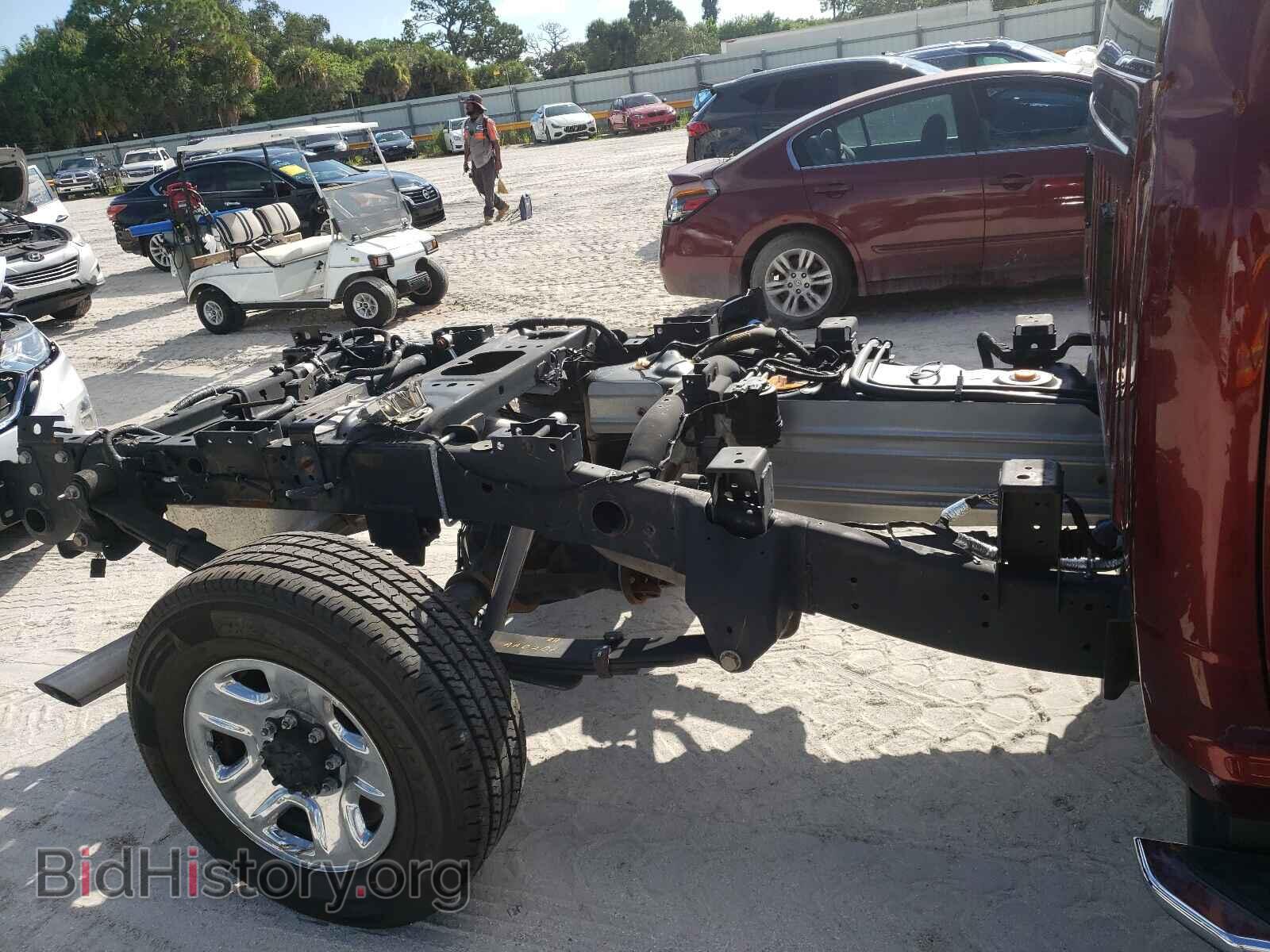 2020 RAM 3500 - VIN: 3C63R3HL9LG157178 - Фото 9