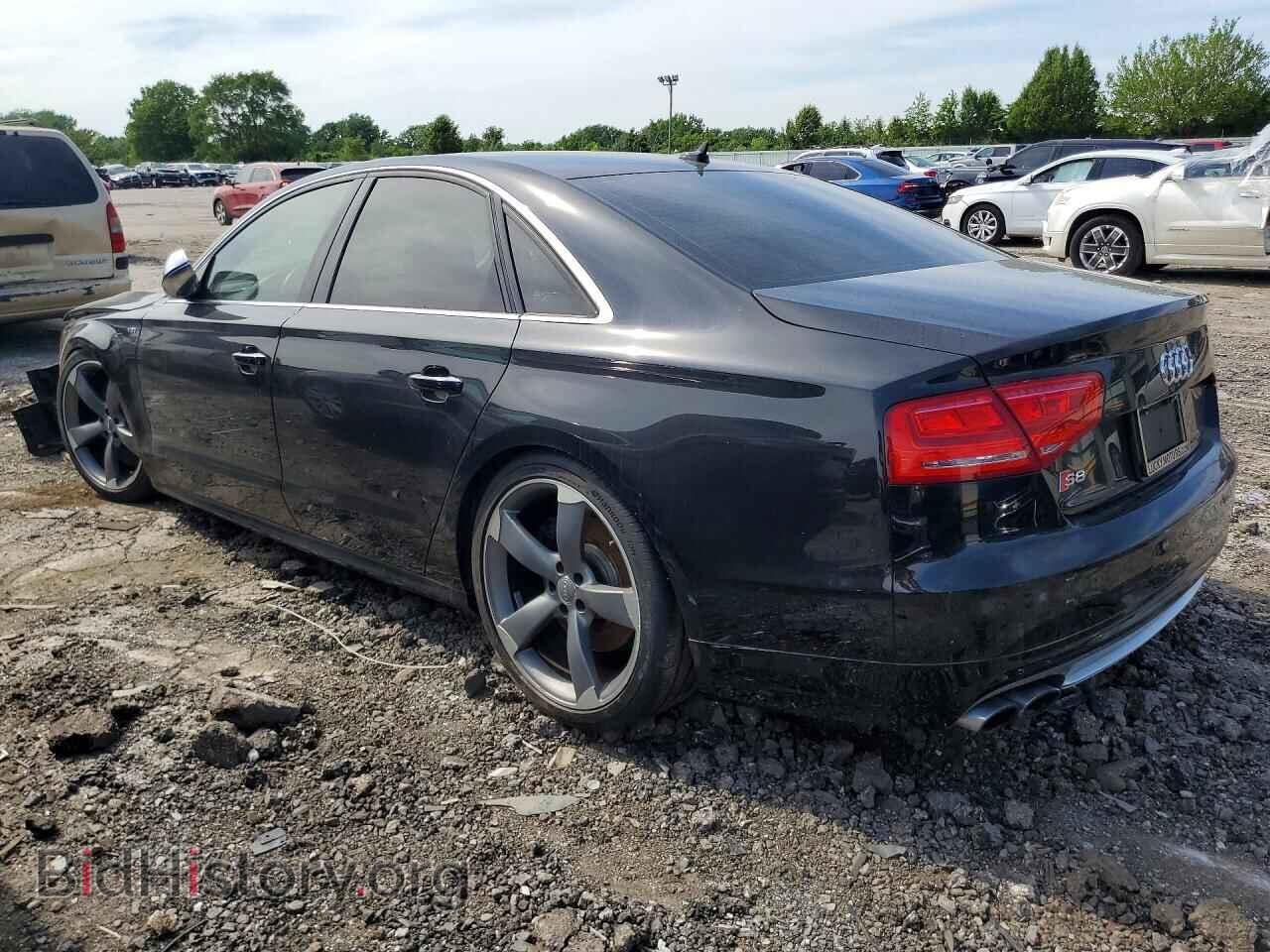 2014 AUDI S8 - VIN: WAUD2AFD4EN002417 - Фото 2