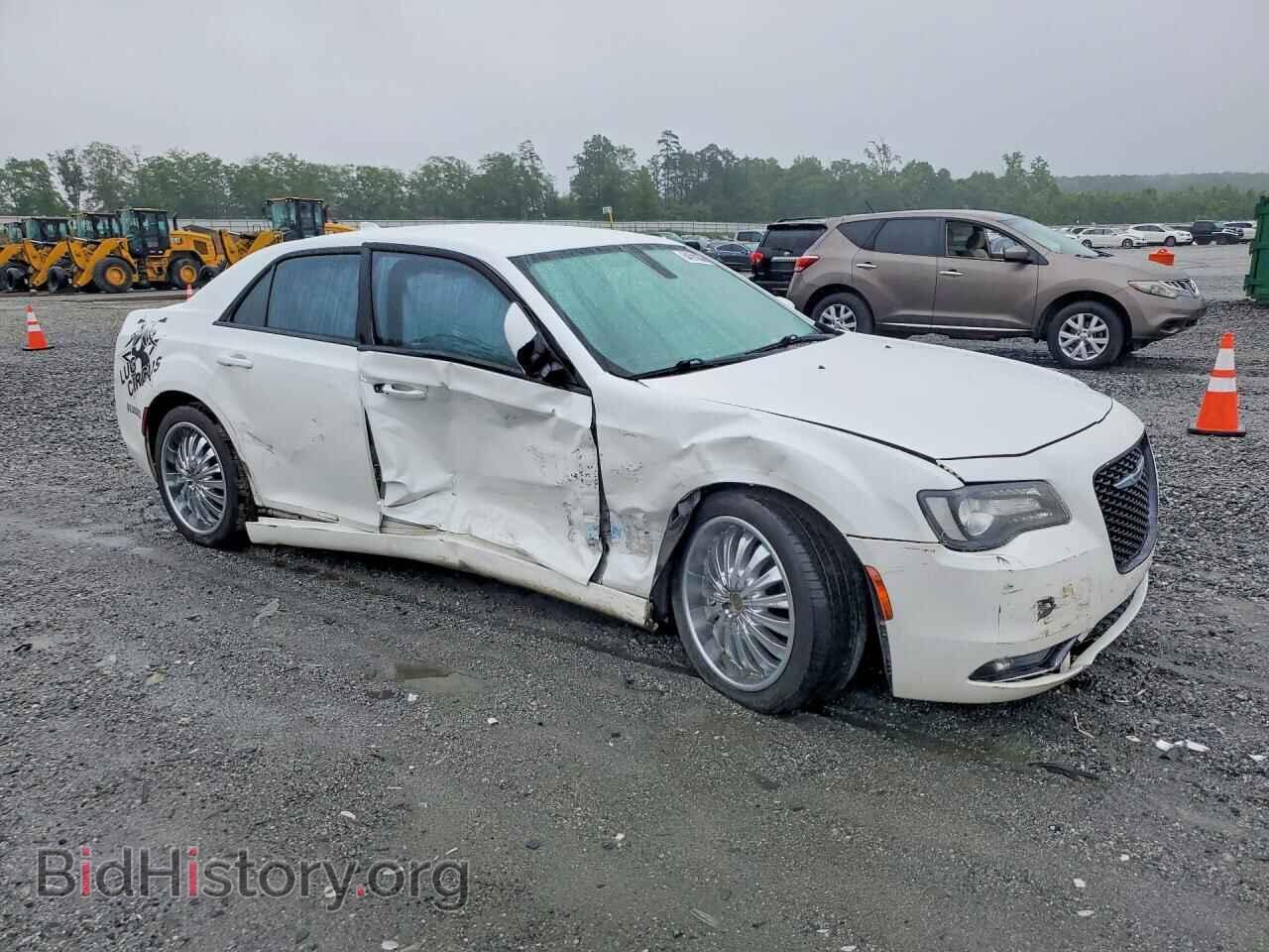 2016 CHRYSLER 300 - VIN: 2C3CCABG5GH135067 - Photo 4