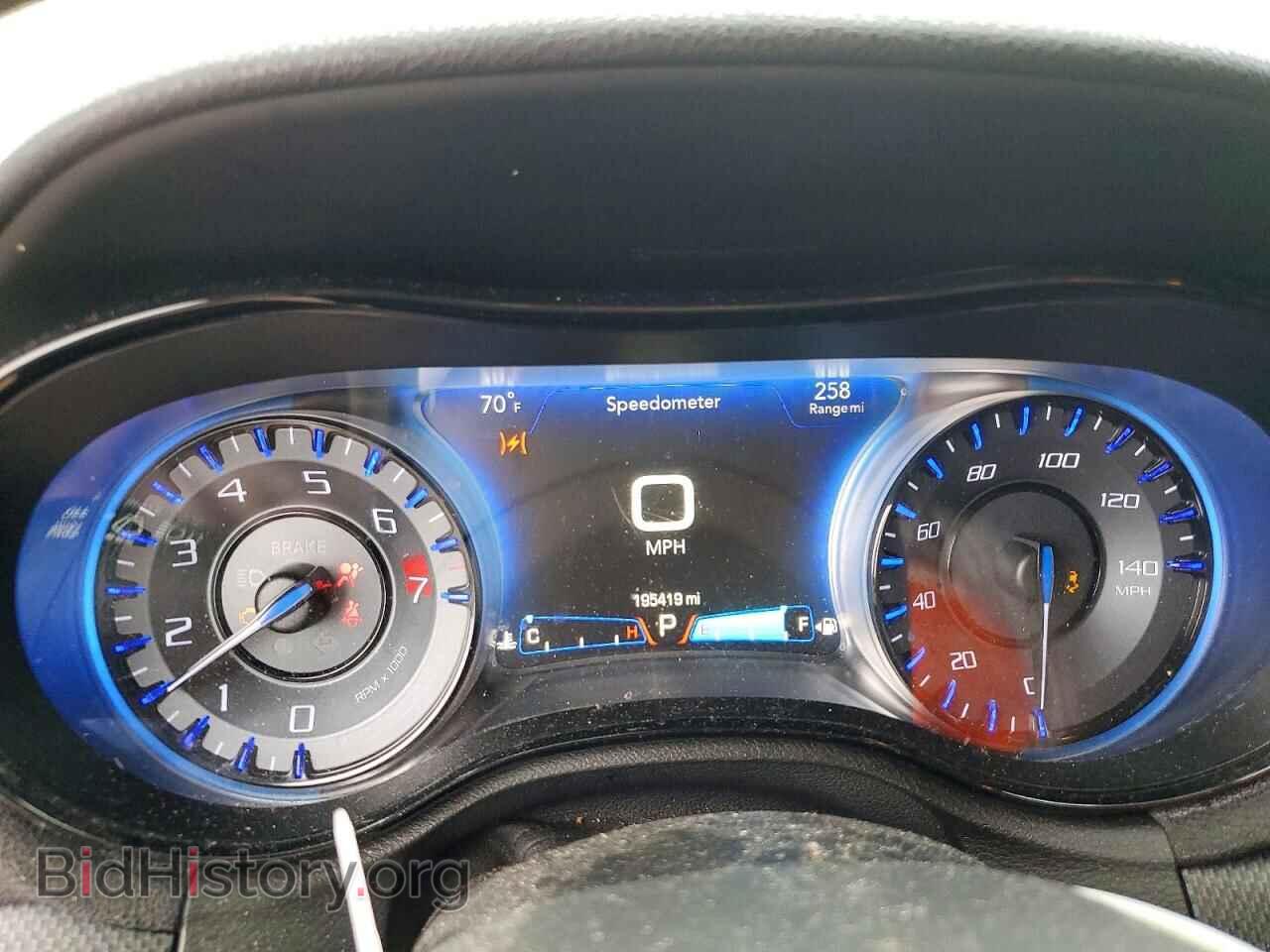 2016 CHRYSLER 300 - VIN: 2C3CCABG5GH135067 - Photo 9
