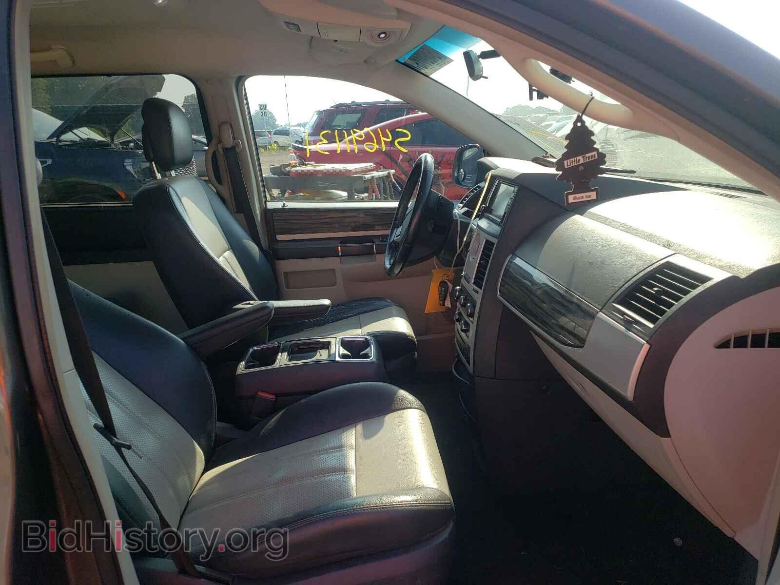 2010 CHRYSLER MINIVAN - VIN: 2A4RR5D11AR273804 - Фото 5