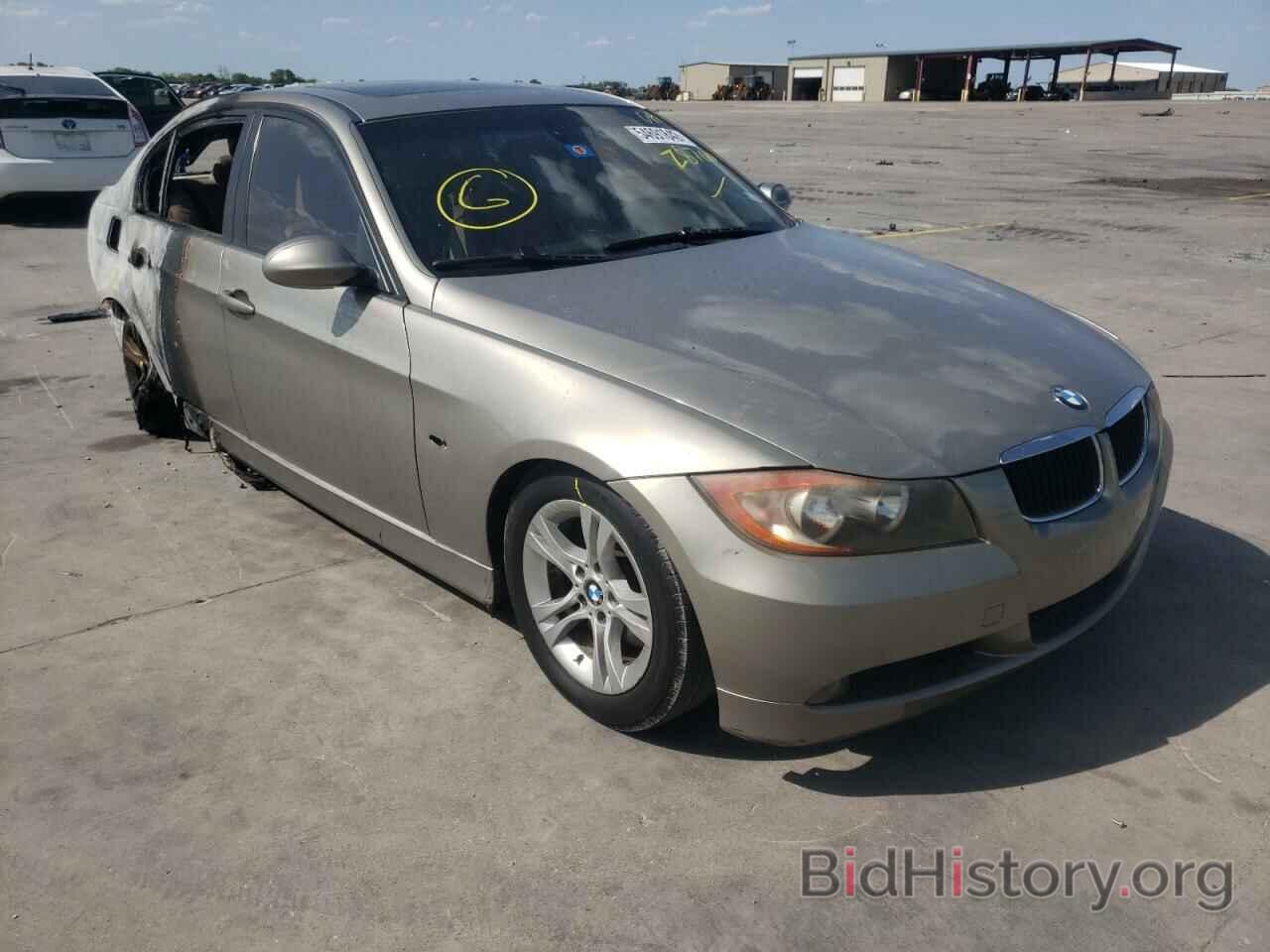 Photo WBAVC53558FZ87010 - BMW 3 SERIES 2008