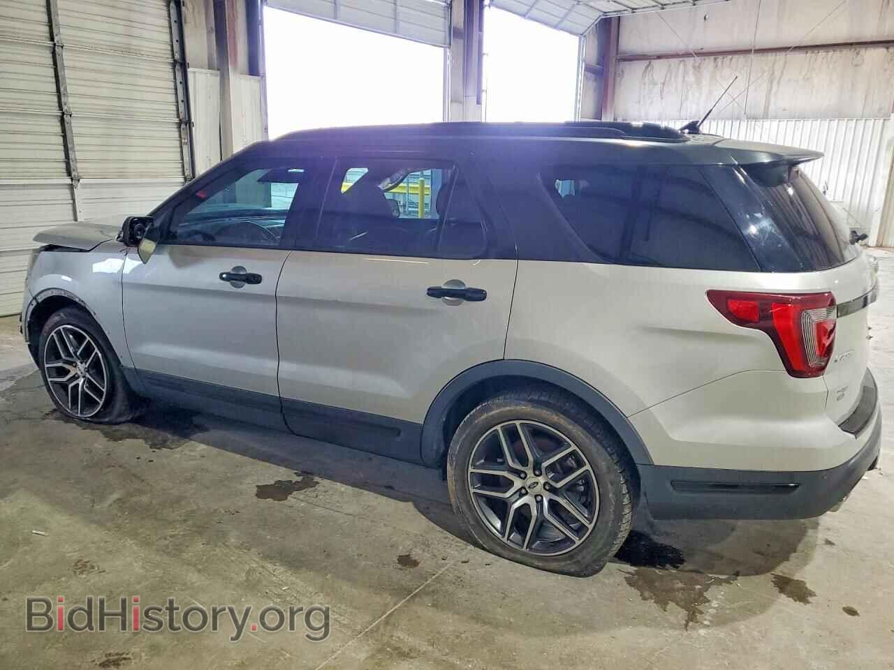 2018 FORD EXPLORER - VIN: 1FM5K8GT1JGB07884 - Photo 2