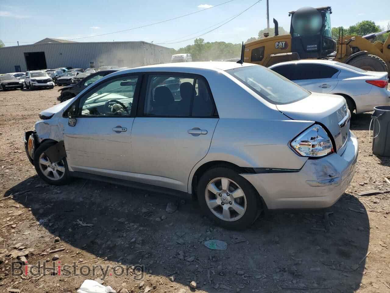 2009 NISSAN VERSA - VIN: 3N1BC11E79L442373 - Фото 2