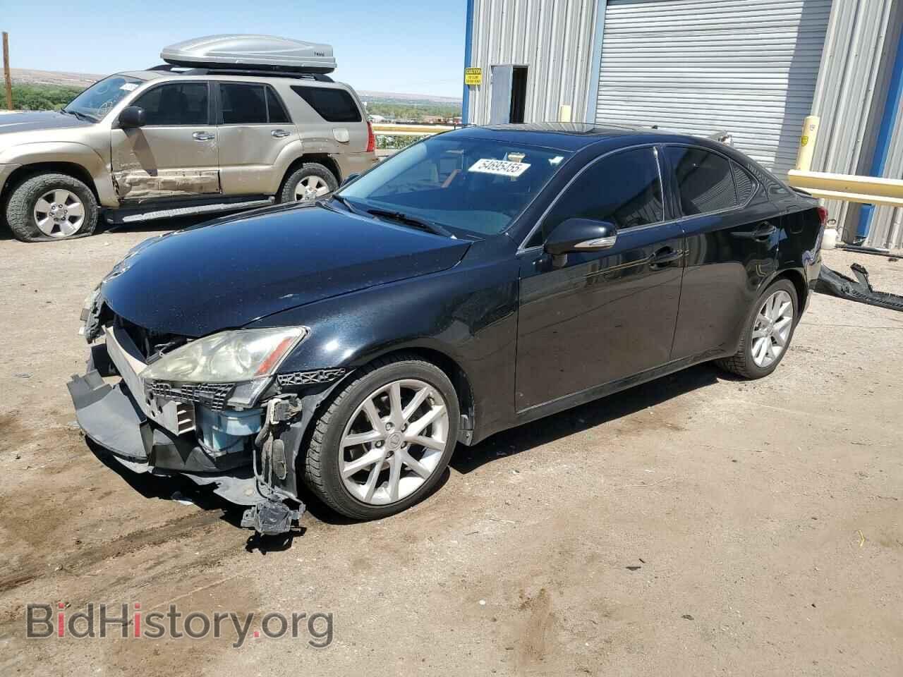 Photo JTHBF5C20B5135047 - LEXUS IS 2011