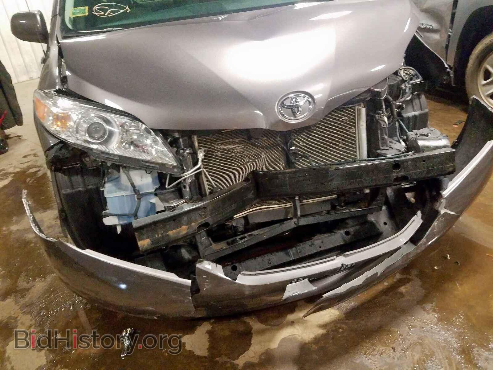 2013 TOYOTA SIENNA - VIN: 5TDYK3DC8DS332189 - Фото 9