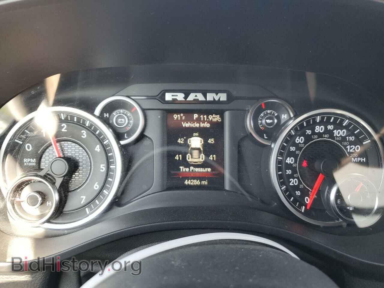 2019 RAM 1500 - VIN: 1C6SRFFT7KN762306 - Фото 9