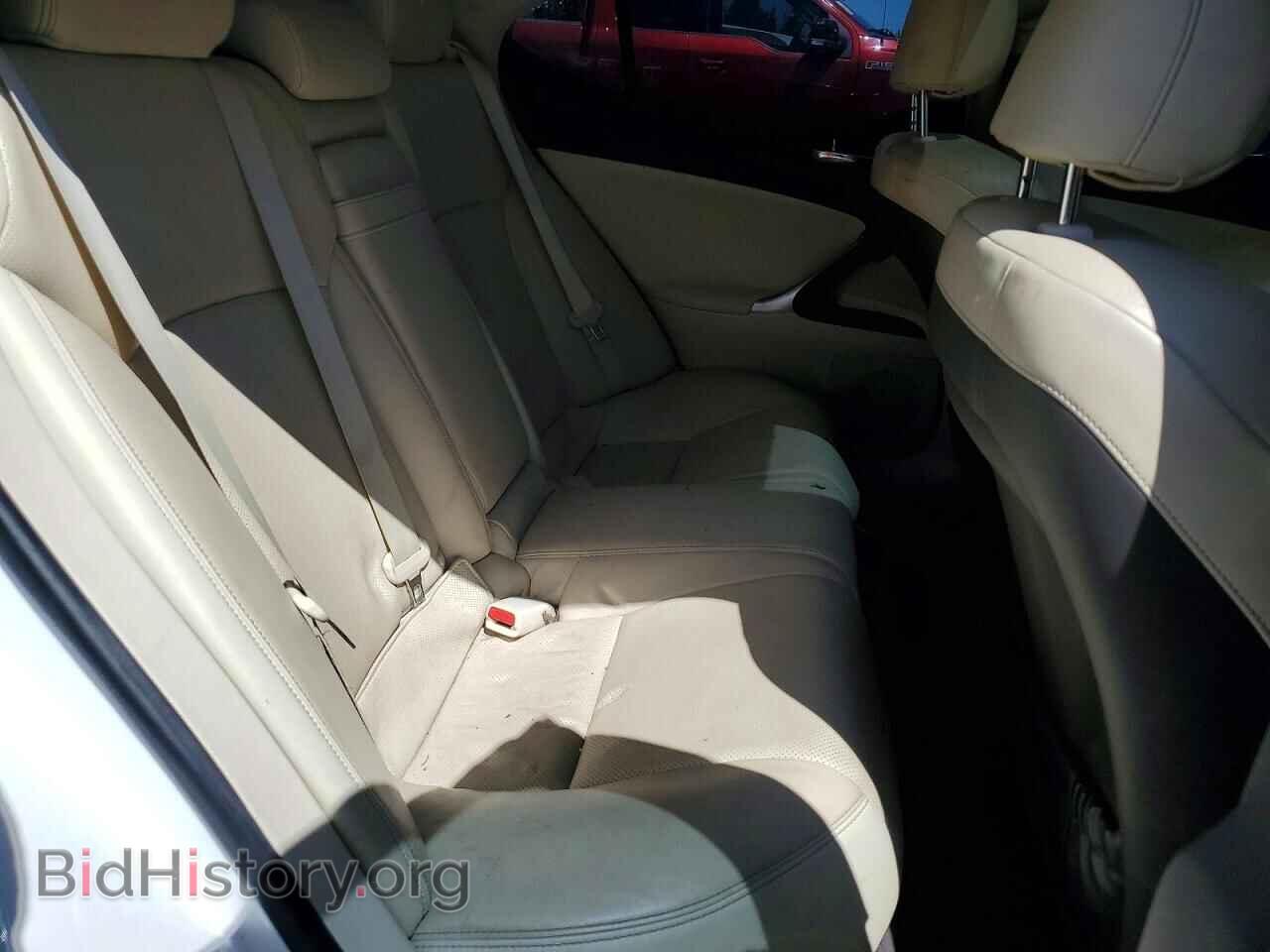 2009 LEXUS IS - VIN: JTHCK262792032312 - Photo 10