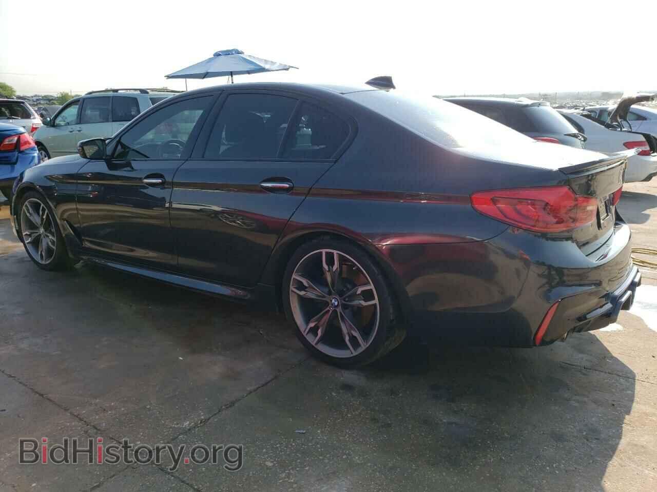 2018 BMW M5 - VIN: WBAJB9C54JB035749 - Фото 2