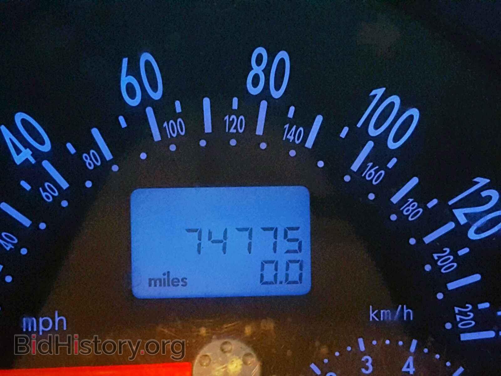 2000 VOLKSWAGEN BEETLE - VIN: 3VWCA21C8YM474833 - Фото 8