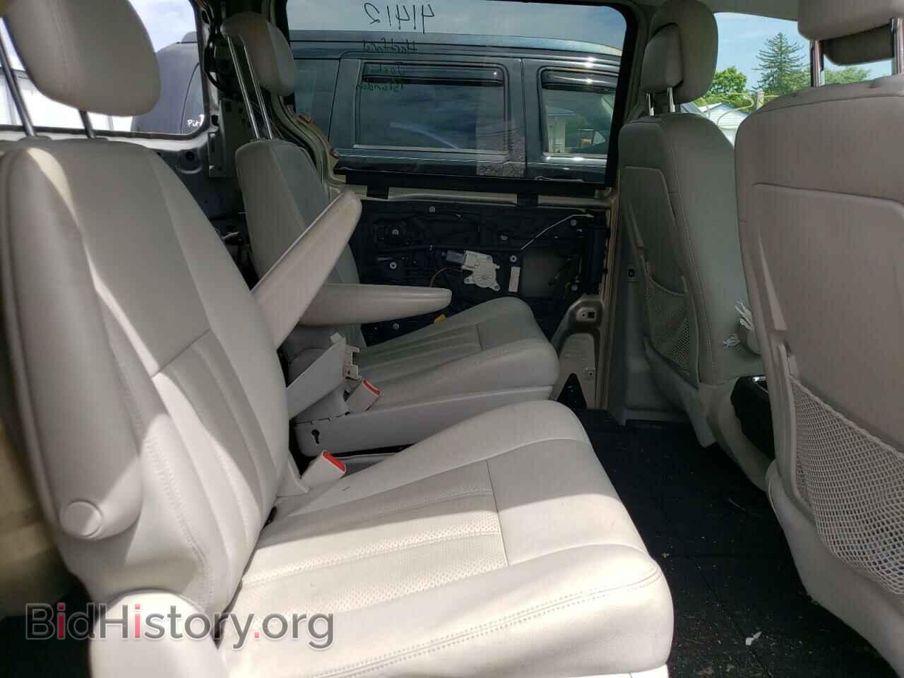 2010 CHRYSLER MINIVAN - VIN: 2A4RR8D13AR398451 - Фото 6