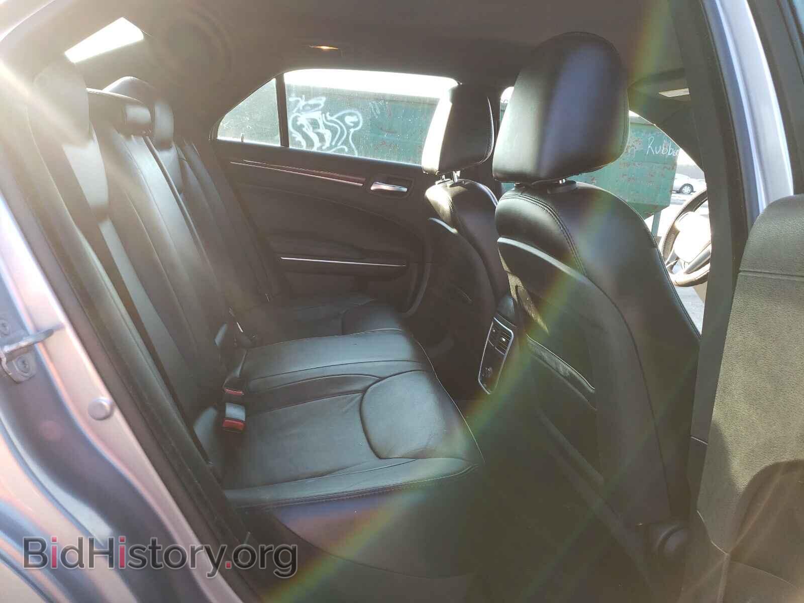 2013 CHRYSLER 300 - VIN: 2C3CCAAG3DH738967 - Фото 6