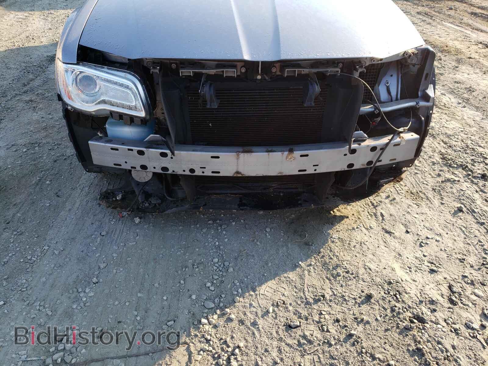 2013 CHRYSLER 300 - VIN: 2C3CCAAG3DH738967 - Фото 9