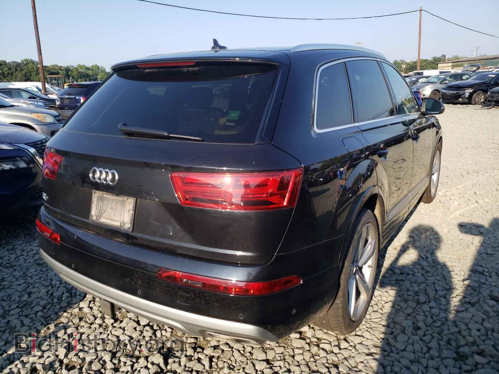 2019 AUDI Q7 - VIN: WA1VAAF74KD021677 - Фото 4