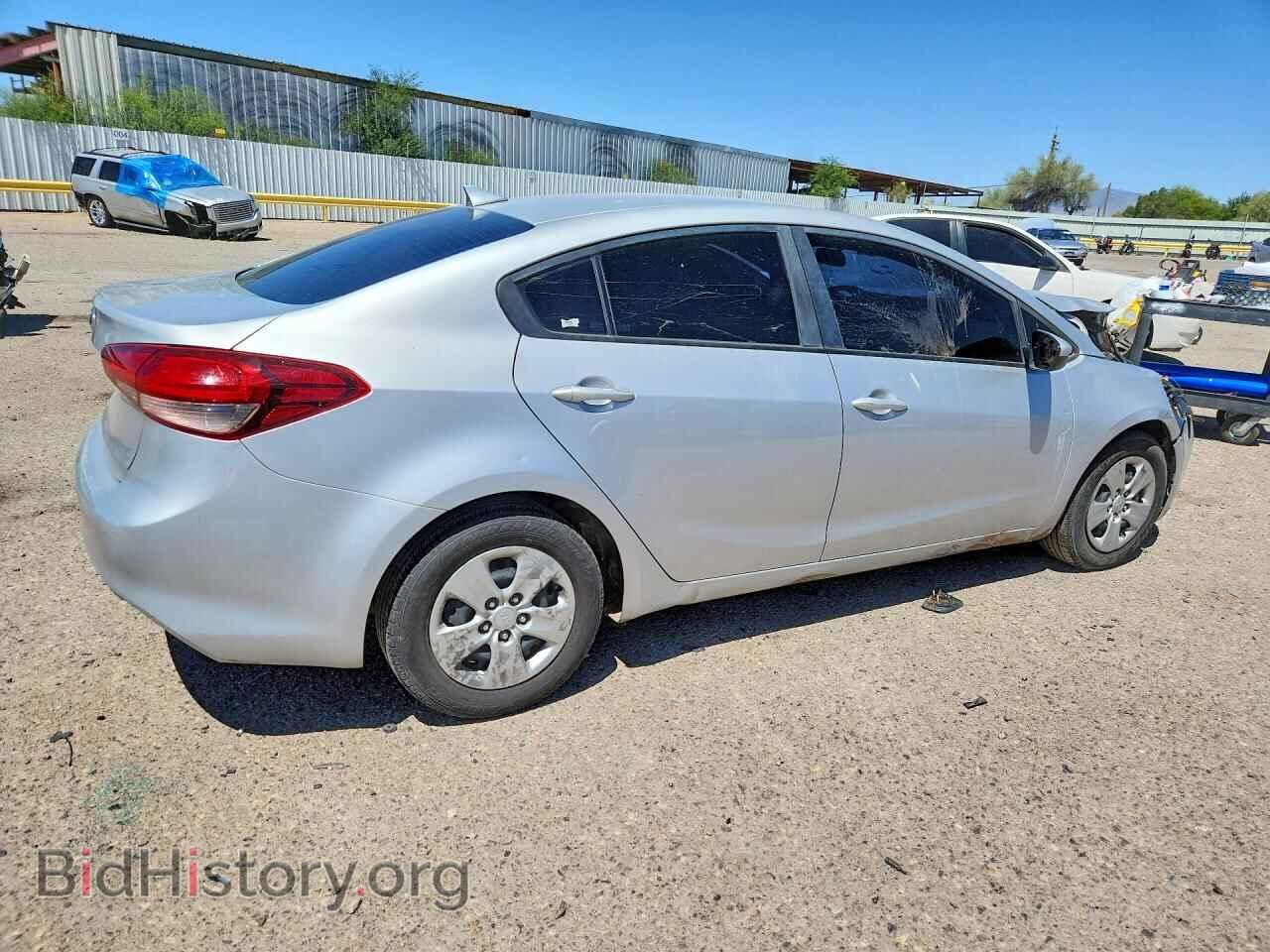 2017 KIA FORTE - VIN: 3KPFK4A74HE066030 - Фото 3
