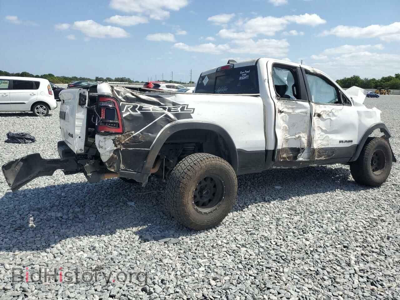2020 RAM 1500 - VIN: 1C6SRFET9LN258178 - Photo 3