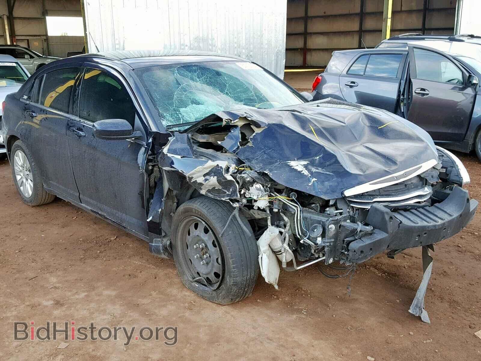 Photo 1C3BC4FB2BN533736 - CHRYSLER 200 2011