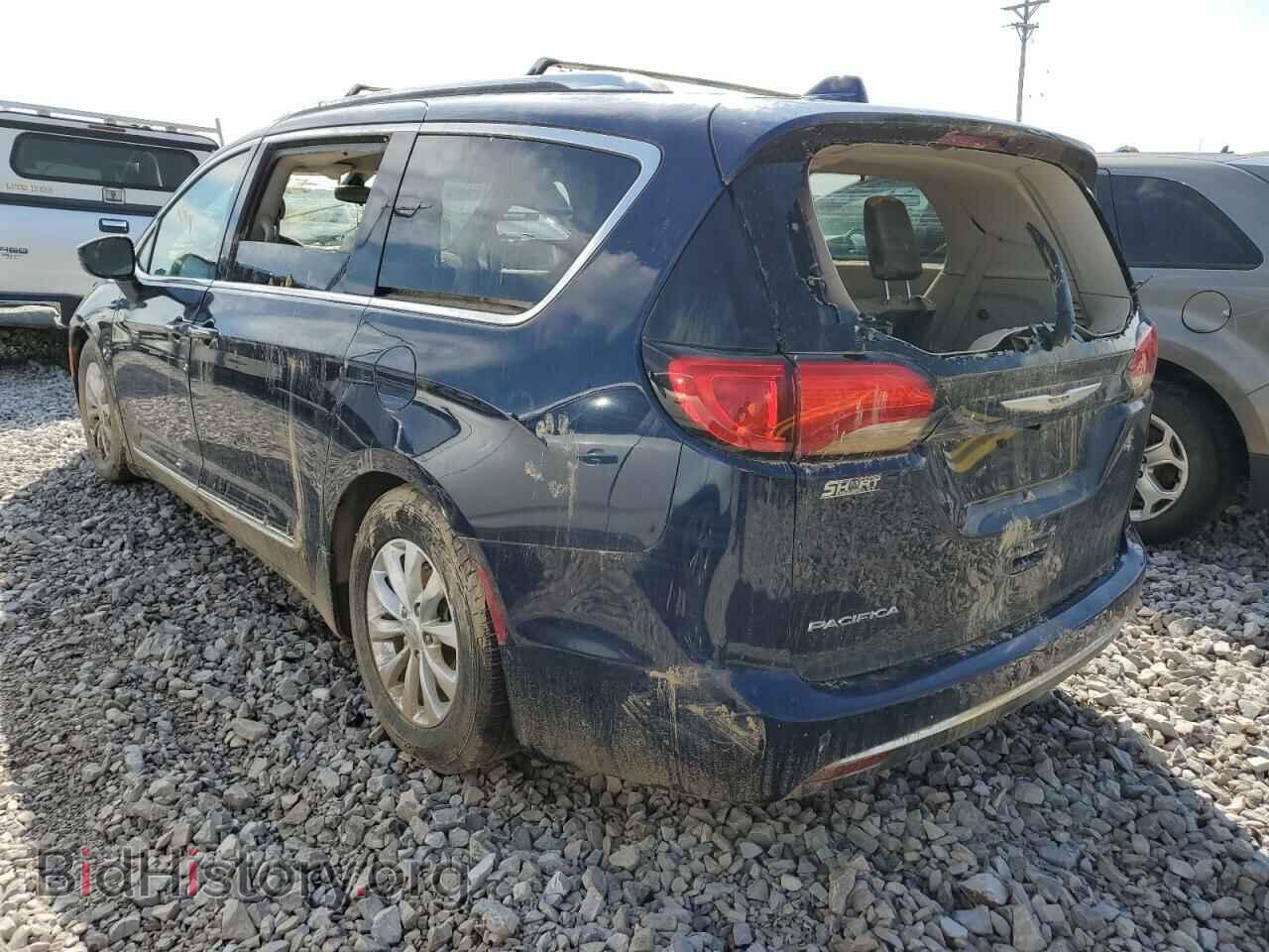 2018 CHRYSLER PACIFICA - VIN: 2C4RC1BG8JR234795 - Photo 3