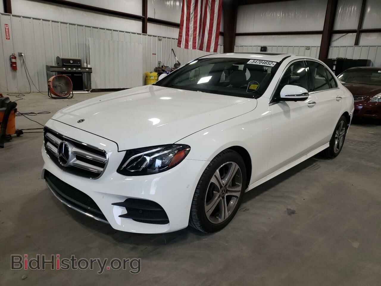 2019 MERCEDES-BENZ E-CLASS - VIN: WDDZF4JB2KA592100 - Фото 2