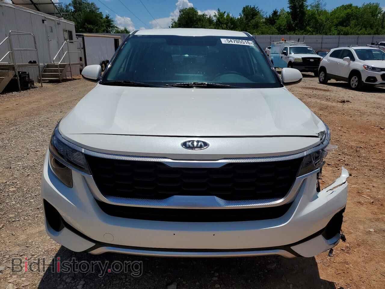 2021 KIA SELTOS - VIN: KNDEPCAA7M7215978 - Фото 5
