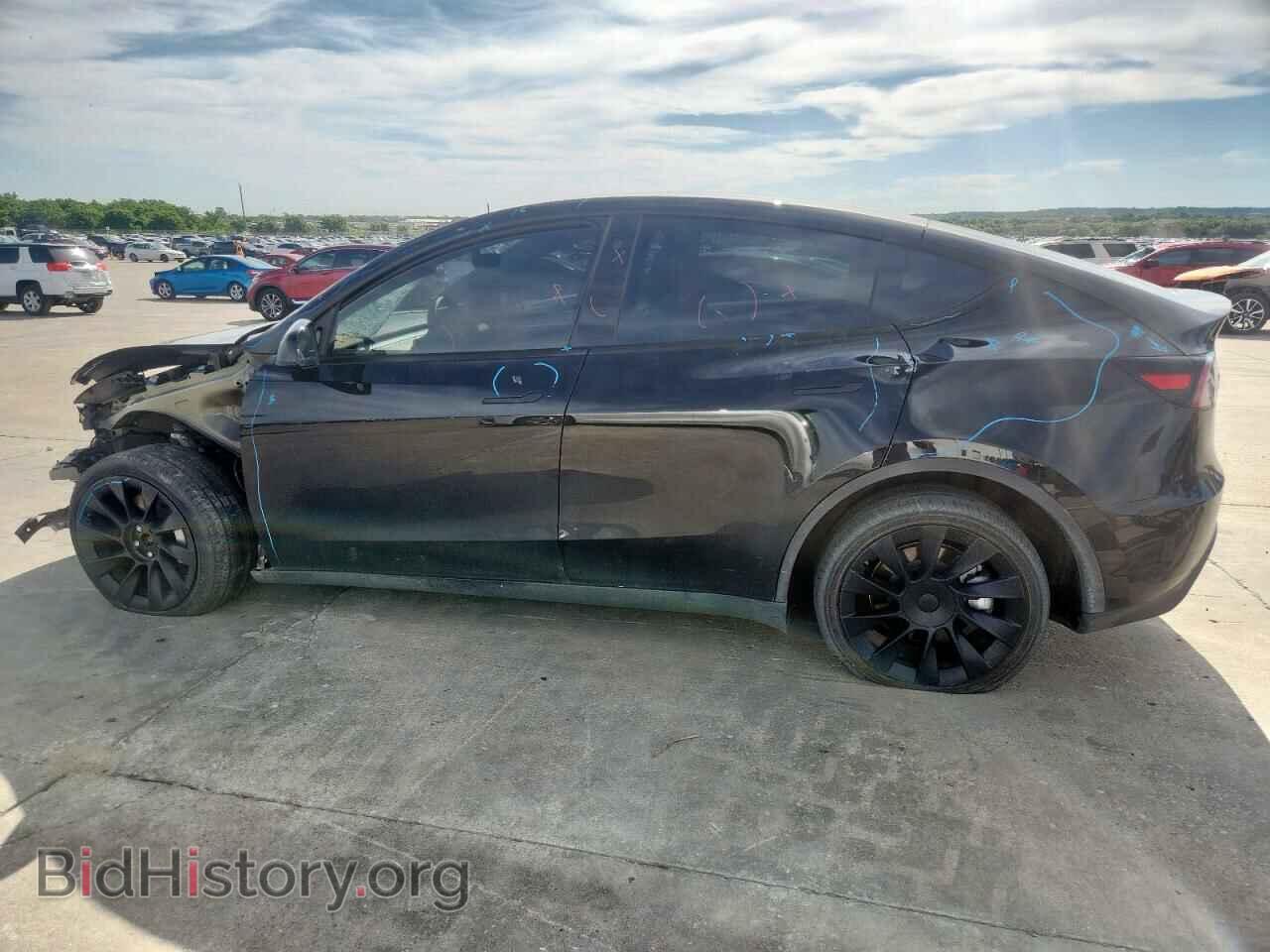 2023 TESLA MODEL Y - VIN: 7SAYGDEE5PA074410 - Фото 2