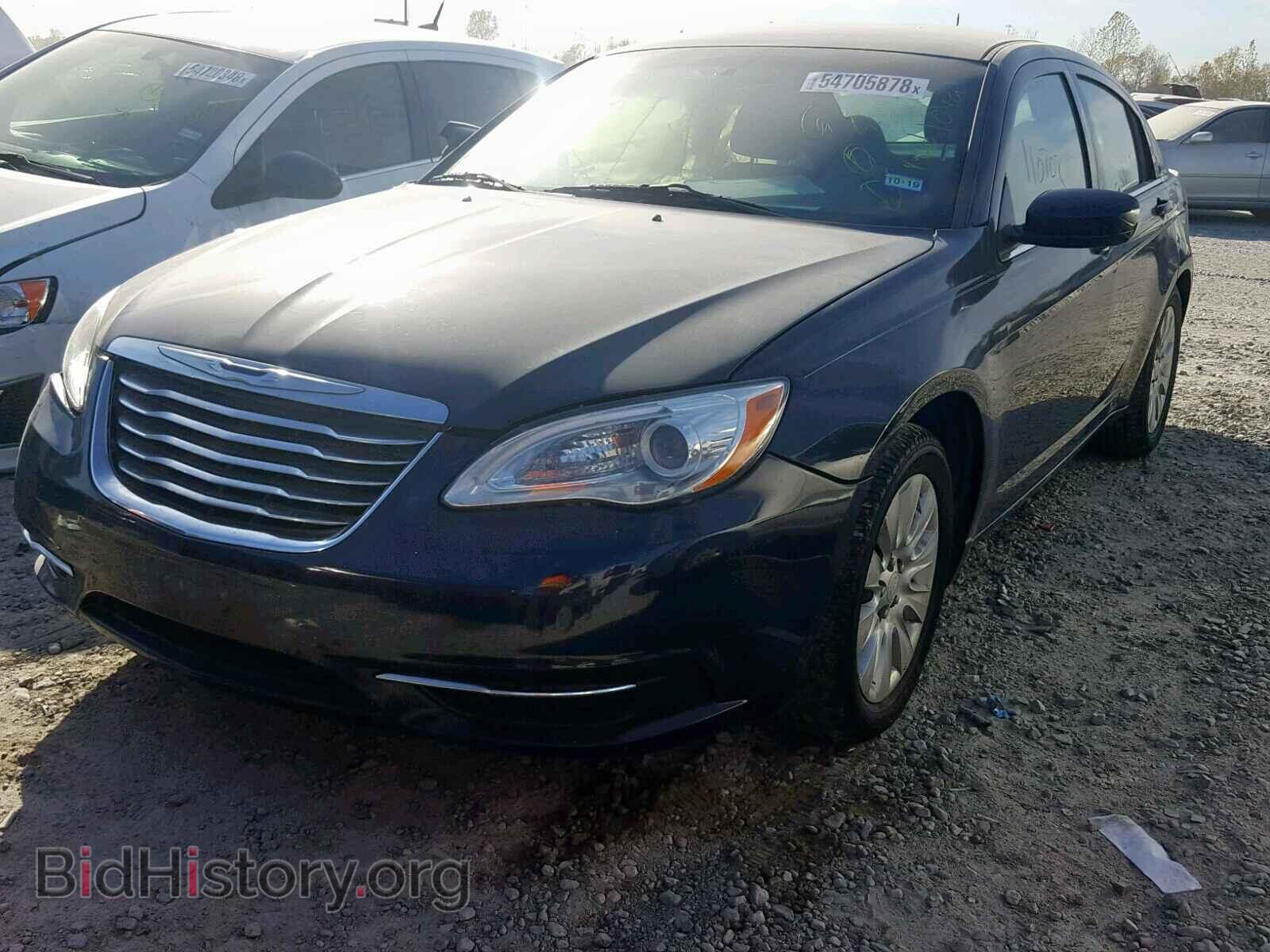 2013 CHRYSLER 200 - VIN: 1C3CCBAB8DN560765 - Фото 2