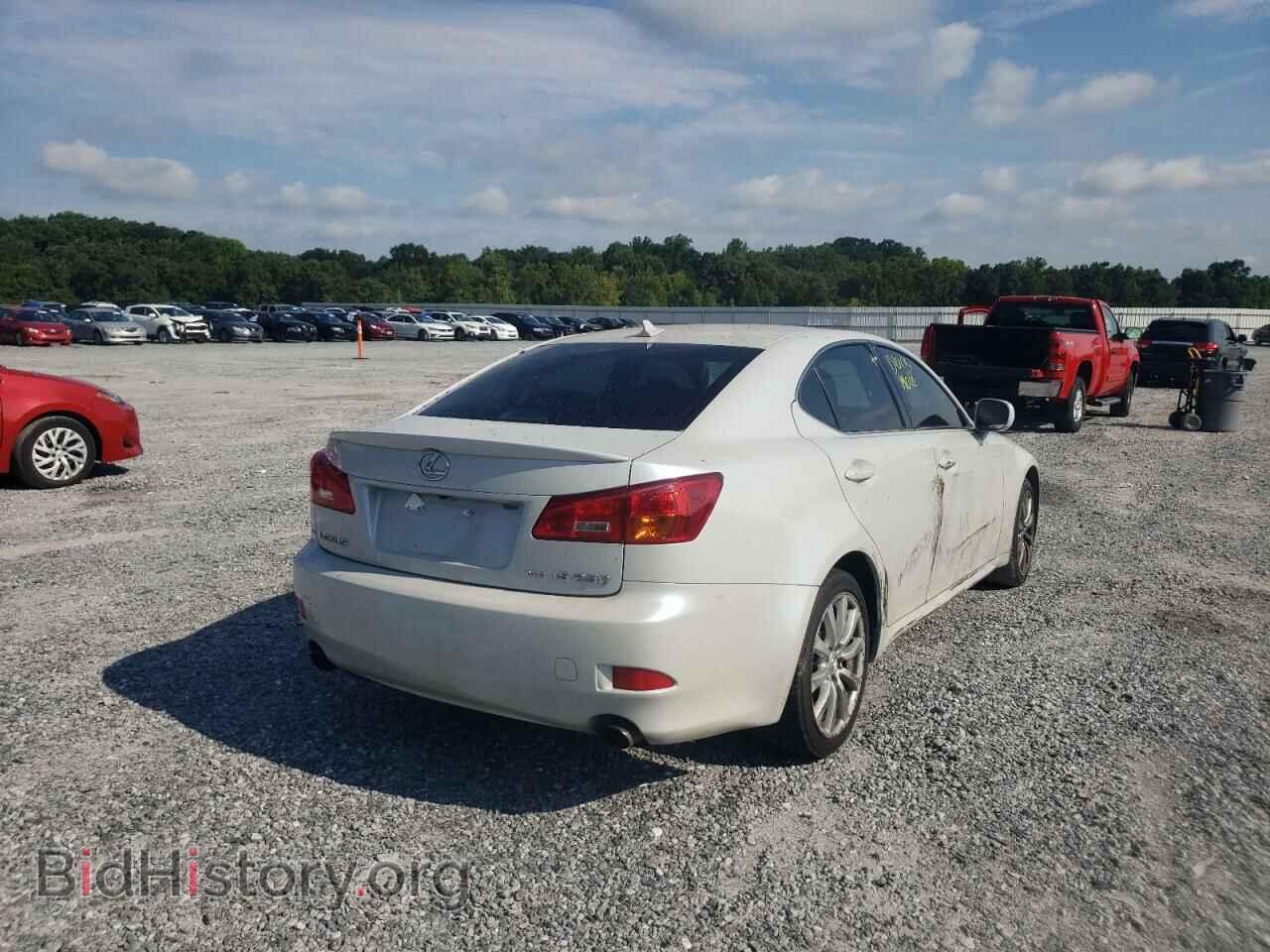 2007 LEXUS IS - VIN: JTHCK262X75010073 - Фото 4