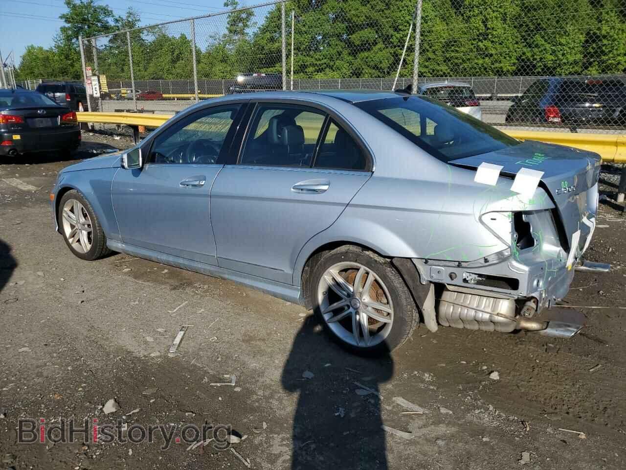2013 MERCEDES-BENZ C-CLASS - VIN: WDDGF8AB6DR256632 - Фото 2