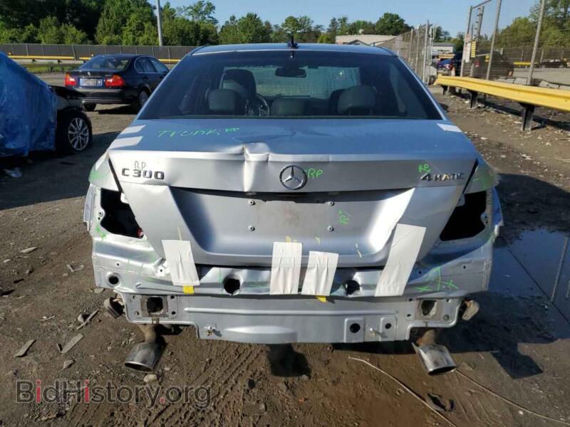 2013 Mercedes-Benz C-CLASS (VIN WDDGF8AB6DR256632) — photo 6 of 13