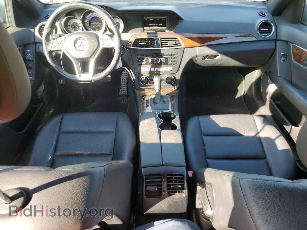 2013 MERCEDES-BENZ C-CLASS - VIN: WDDGF8AB6DR256632 - Фото 8