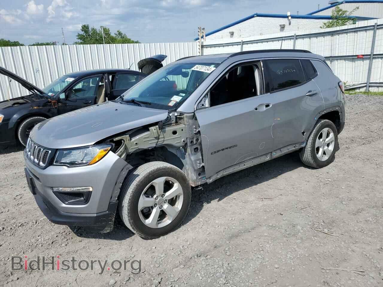Фотография 3C4NJDBB2JT153122 - JEEP COMPASS 2018