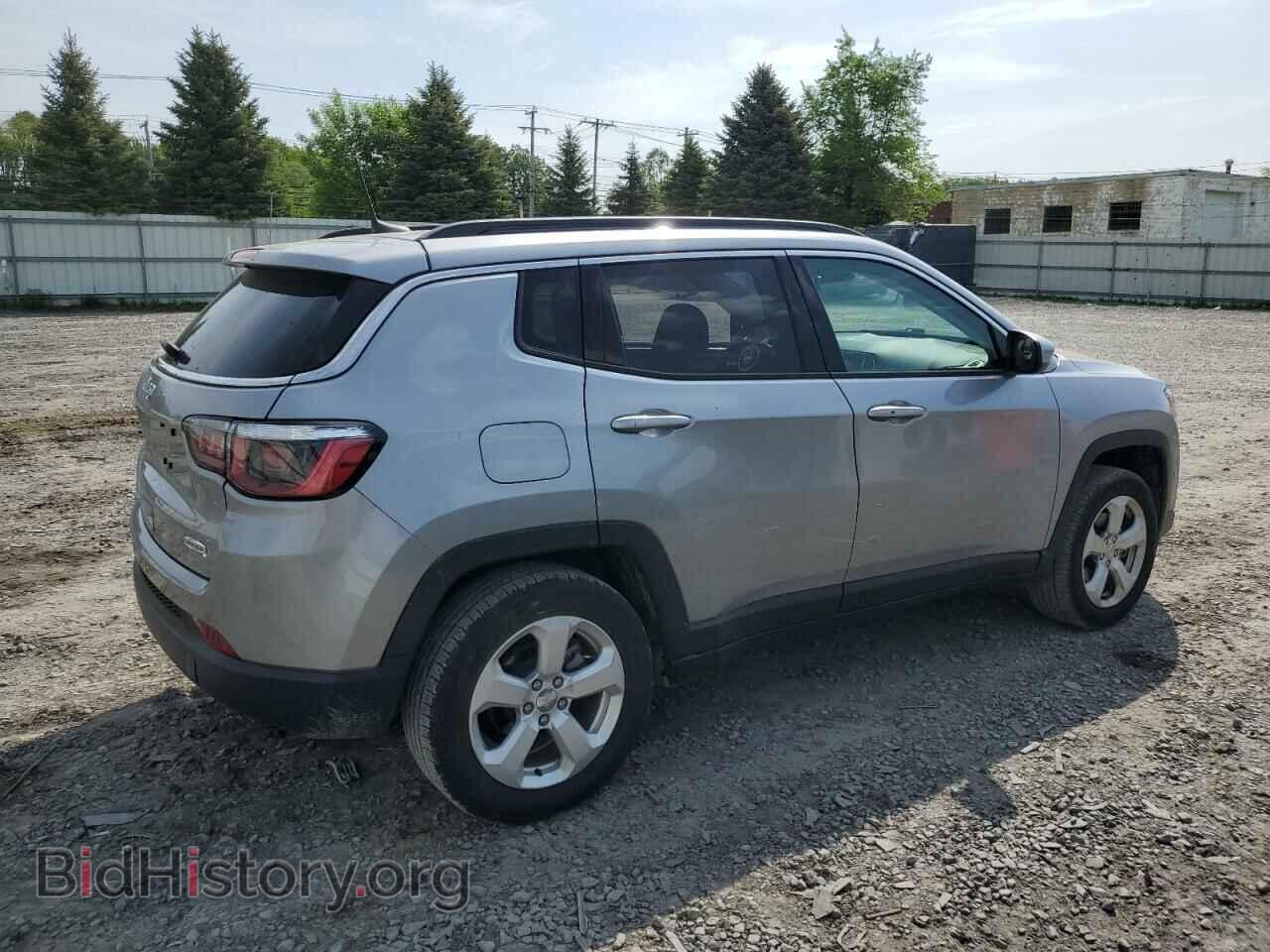 2018 JEEP COMPASS - VIN: 3C4NJDBB2JT153122 - Фото 3