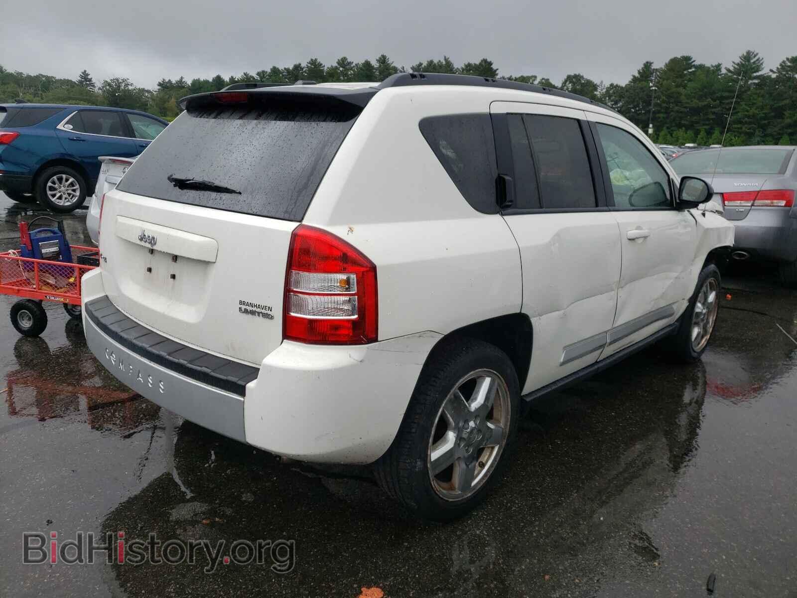 2010 JEEP COMPASS - VIN: 1J4NF5FB9AD623700 - Фото 4