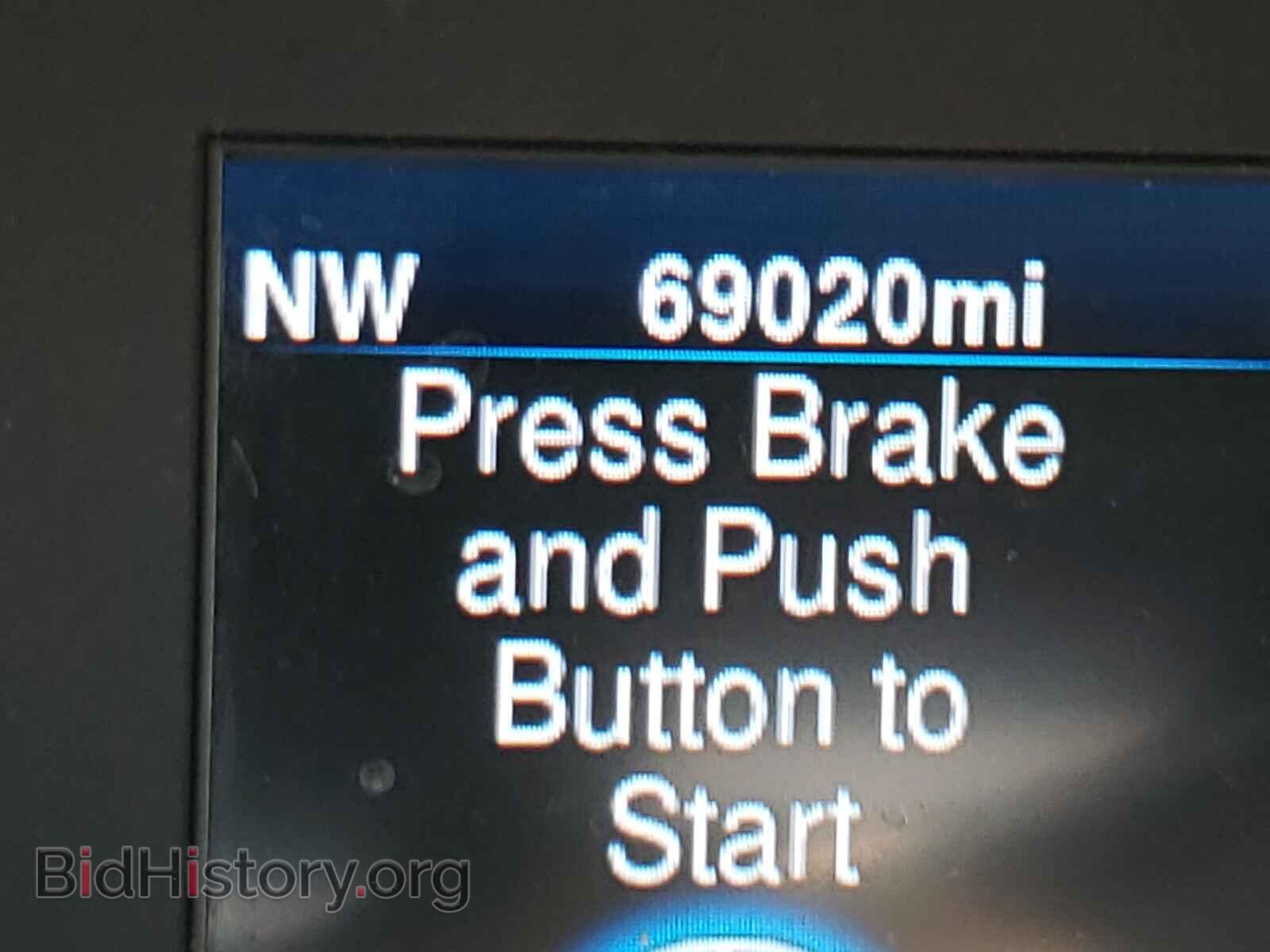 2014 CHRYSLER 300 - VIN: 2C3CCAKT0EH236009 - Фото 8